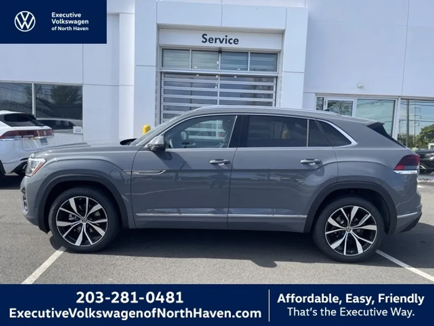 2026 Volkswagen Atlas Cross Sport SEL Premium R-Line photo 1