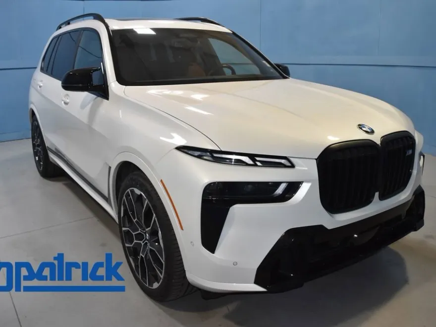 2025 Bmw X7 M60i photo 1
