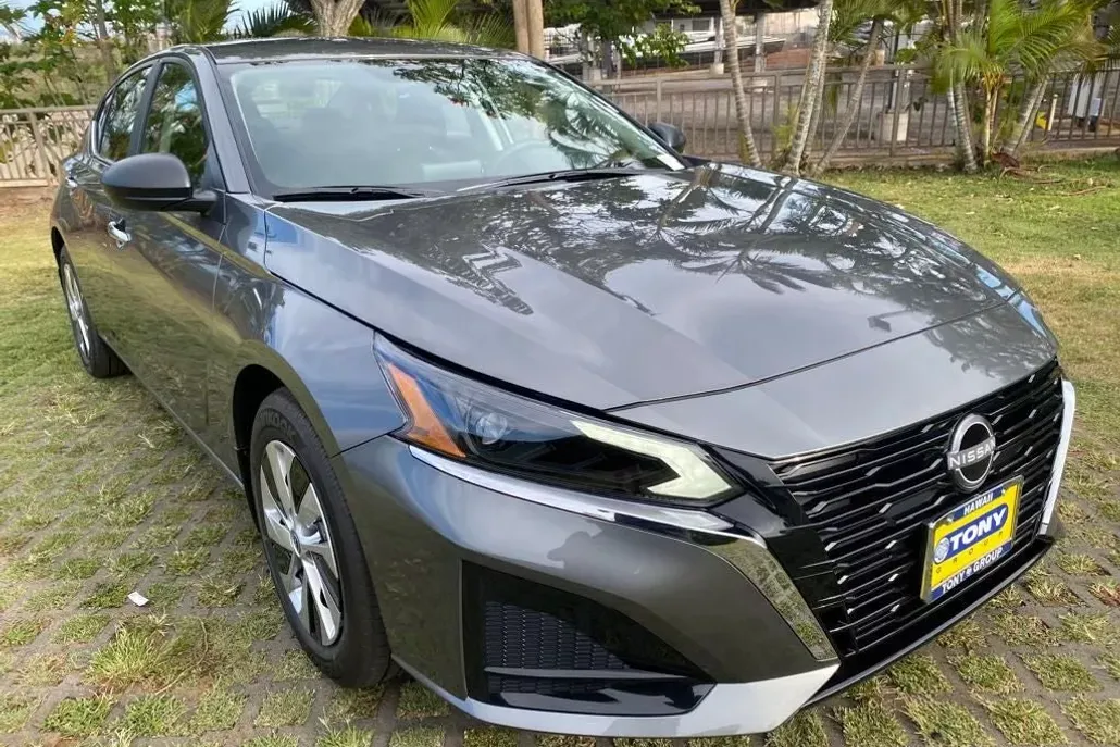 2025 Nissan Altima 2.5 S photo 1