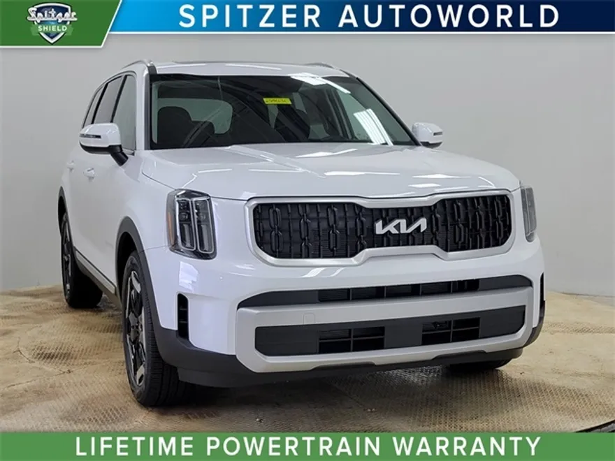 2025 Kia Telluride EX photo 1