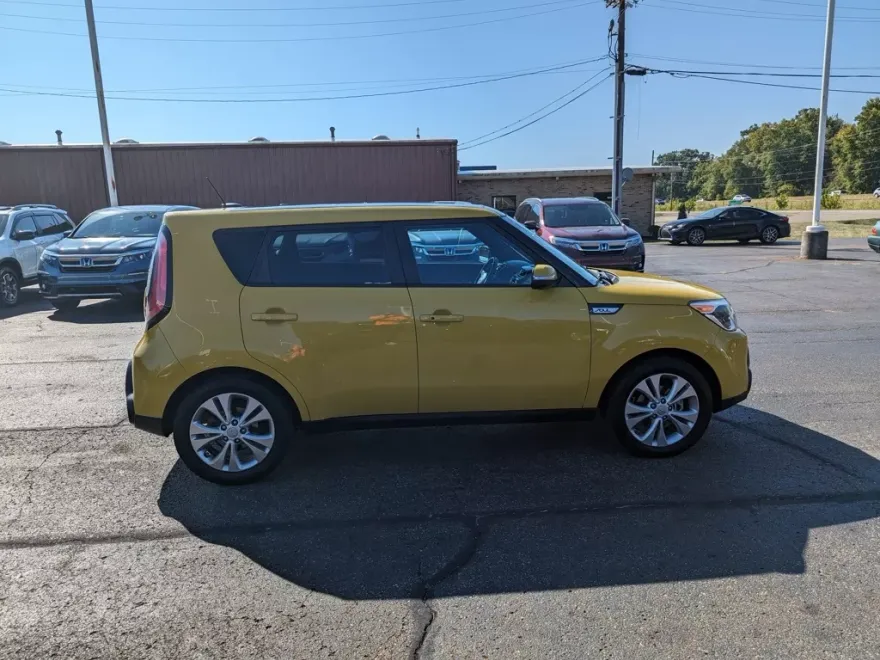 2014 Kia Soul Plus photo 1