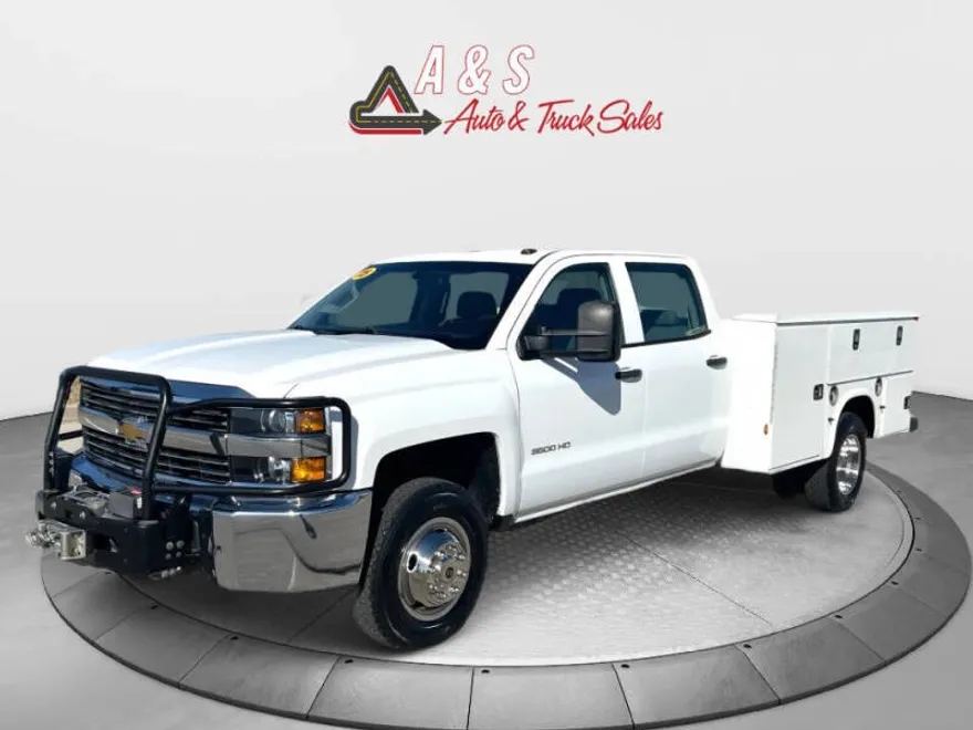 2015 Chevrolet Silverado 3500HD Work Truck photo 1