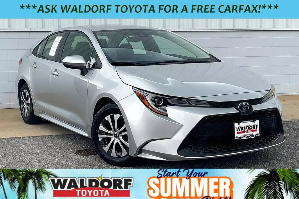 2022 Toyota Corolla Hybrid LE photo 1