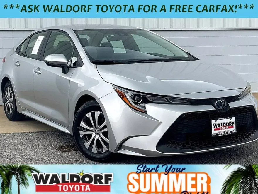 2022 Toyota Corolla Hybrid LE photo 1
