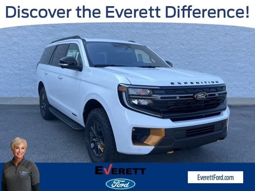 2025 Ford Expedition photo 1