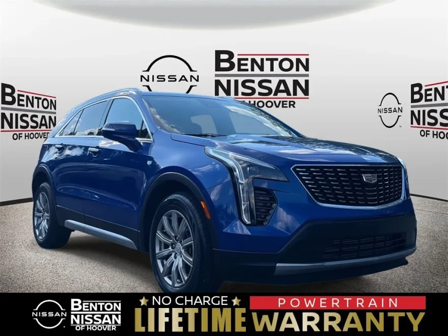 2023 Cadillac XT4 Premium Luxury photo 1