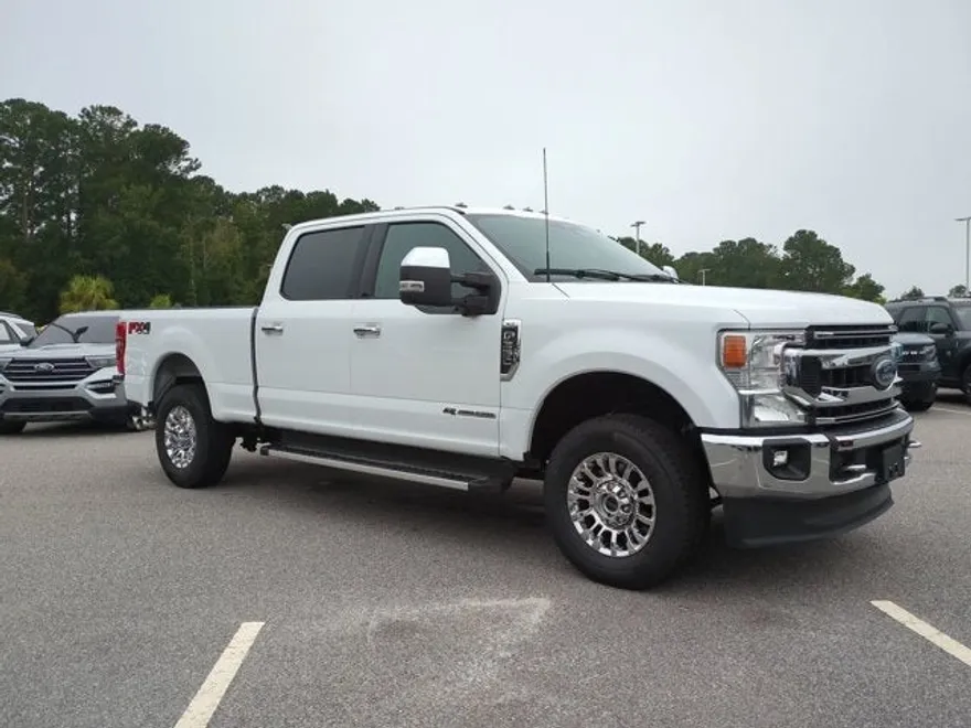 2022 Ford F-350 XLT photo 1