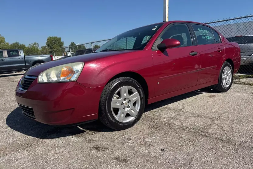 2007 Chevrolet Malibu 2LT photo 1