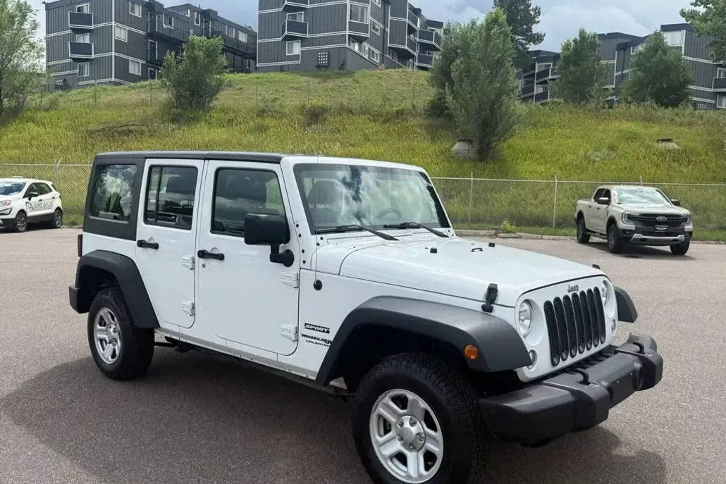 2018 Jeep Wrangler Unlimited Sport photo 1
