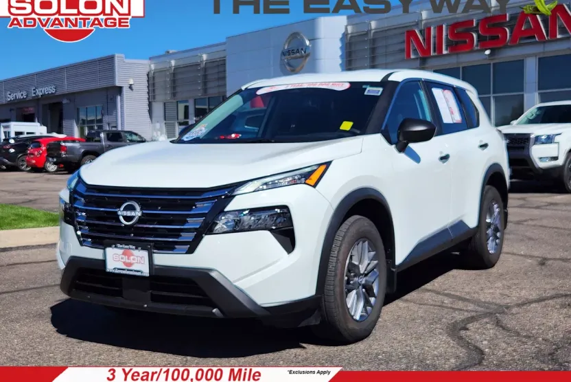 2025 Nissan Rogue S AWD photo 1