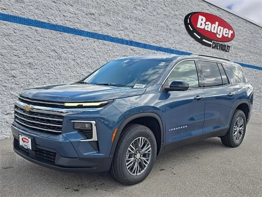 2026 Chevrolet Traverse photo 1