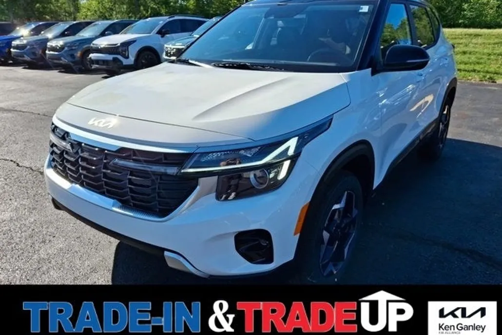 2026 Kia Seltos S photo 1