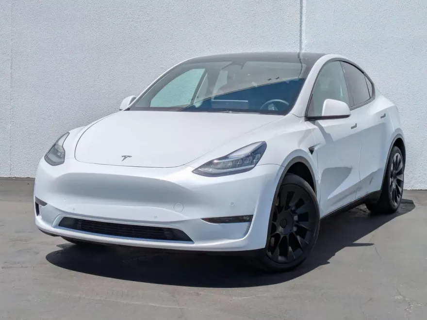 2021 Tesla Model Y Performance photo 1
