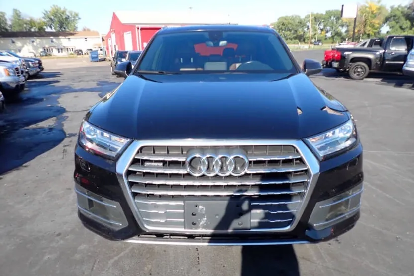 2017 Audi Q7 2.0T Premium Plus photo 1