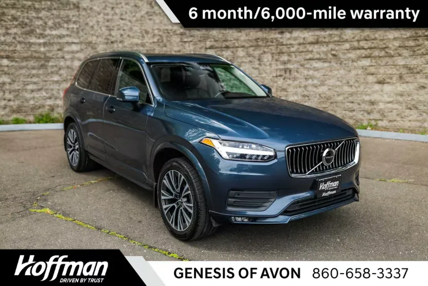 2021 Volvo XC90 T6 Momentum photo 1
