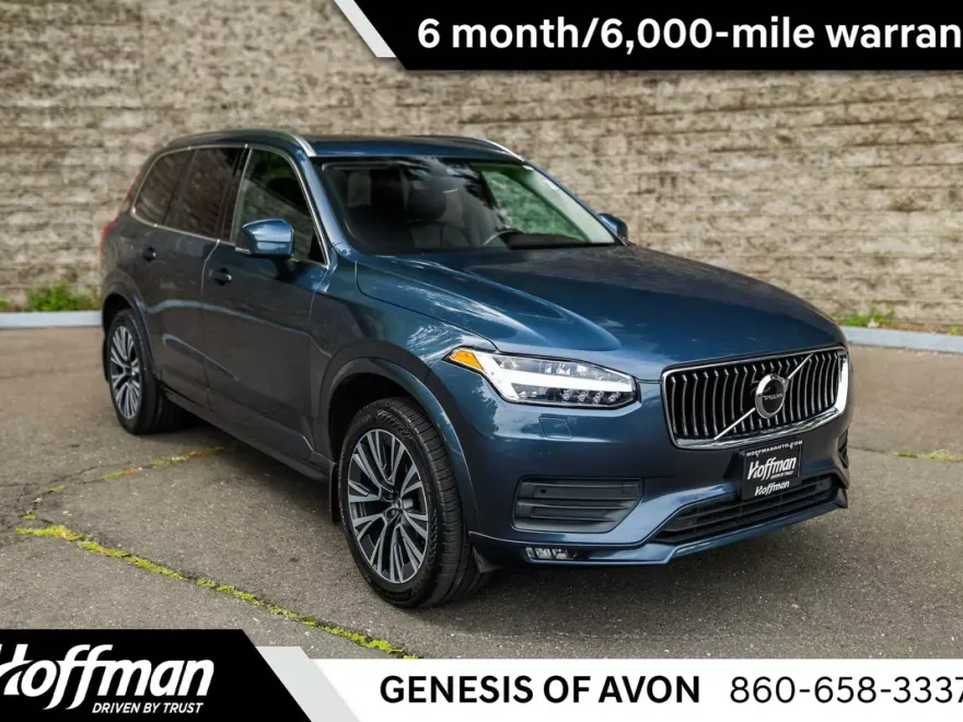 2021 Volvo XC90 T6 Momentum photo 1