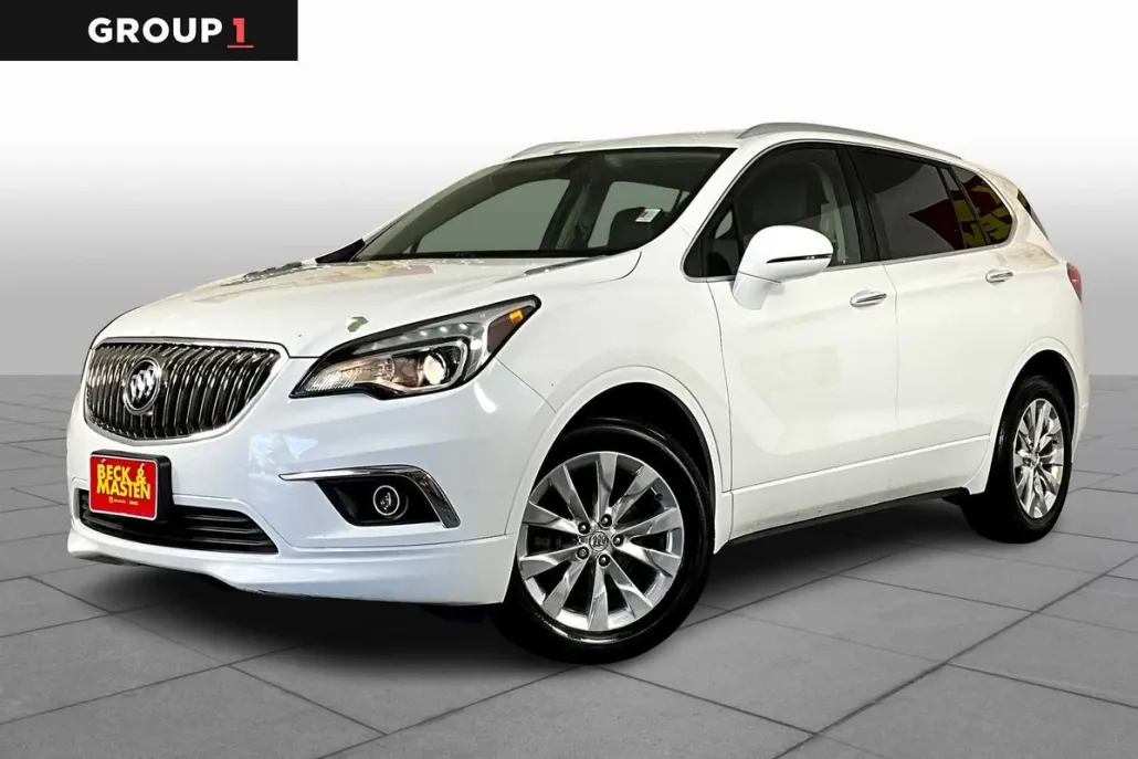 2017 Buick Envision Essence photo 1