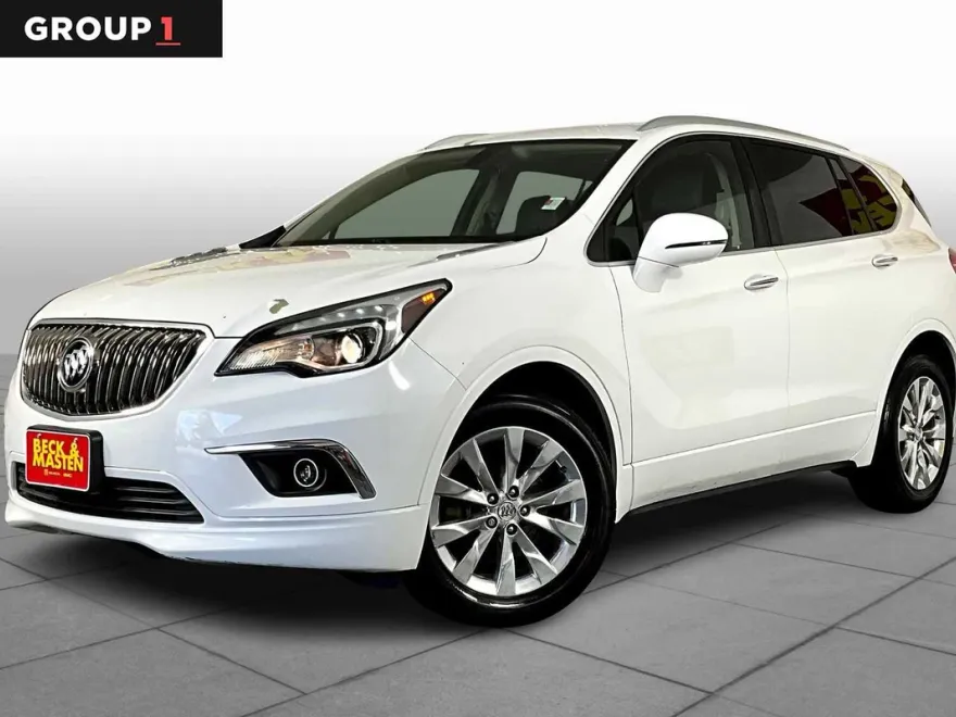 2017 Buick Envision Essence photo 1