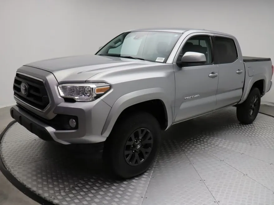 2021 Toyota Tacoma SR5 photo 1