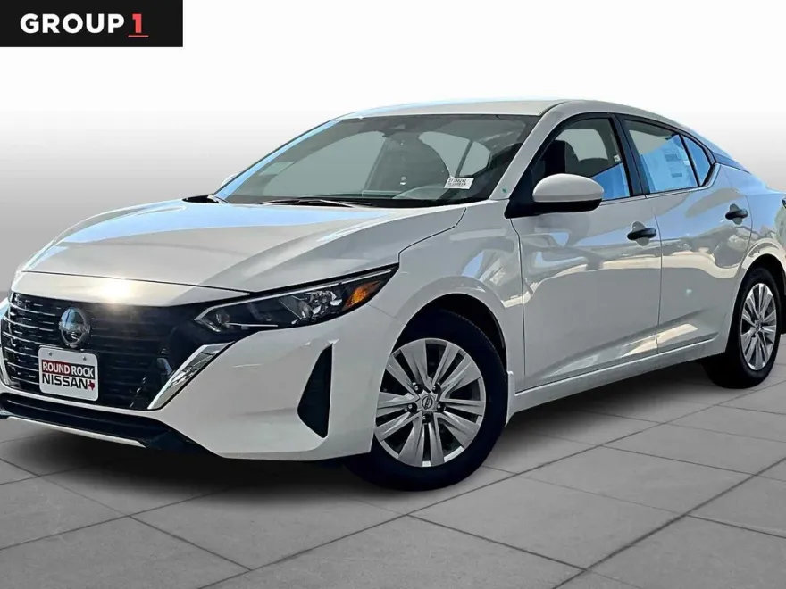 2025 Nissan Sentra S photo 1