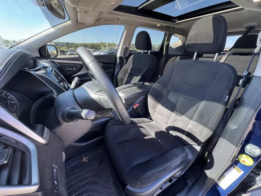 2019 Nissan Murano SV photo 1