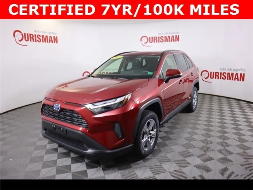 2024 Toyota RAV4 Hybrid XLE photo 1