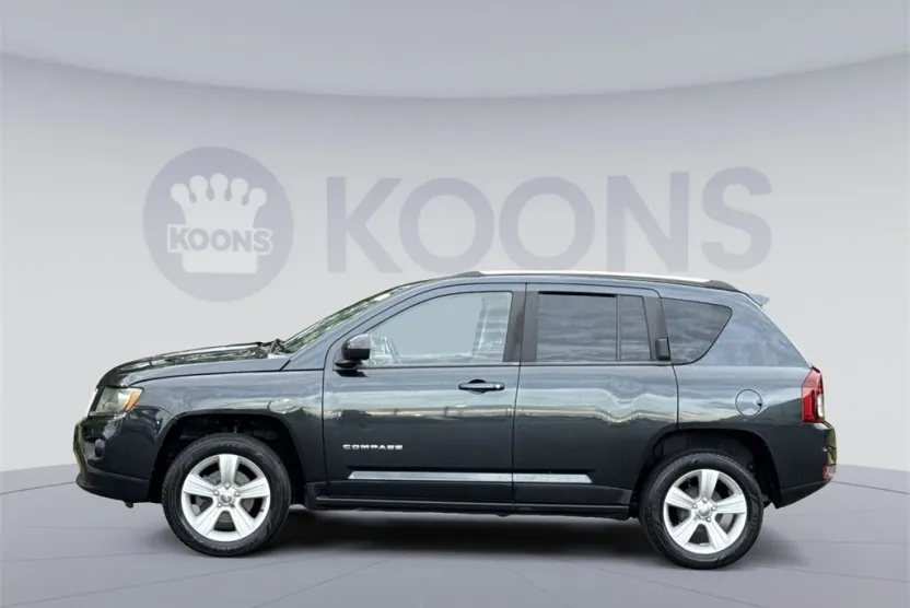2014 Jeep Compass Latitude photo 1