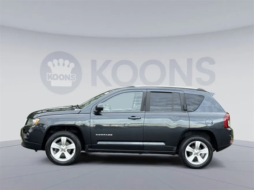 2014 Jeep Compass Latitude photo 1