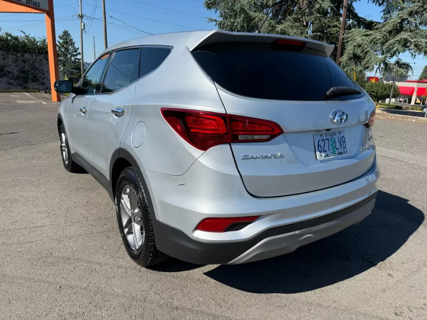 2018 Hyundai Santa Fe Sport Base photo 1