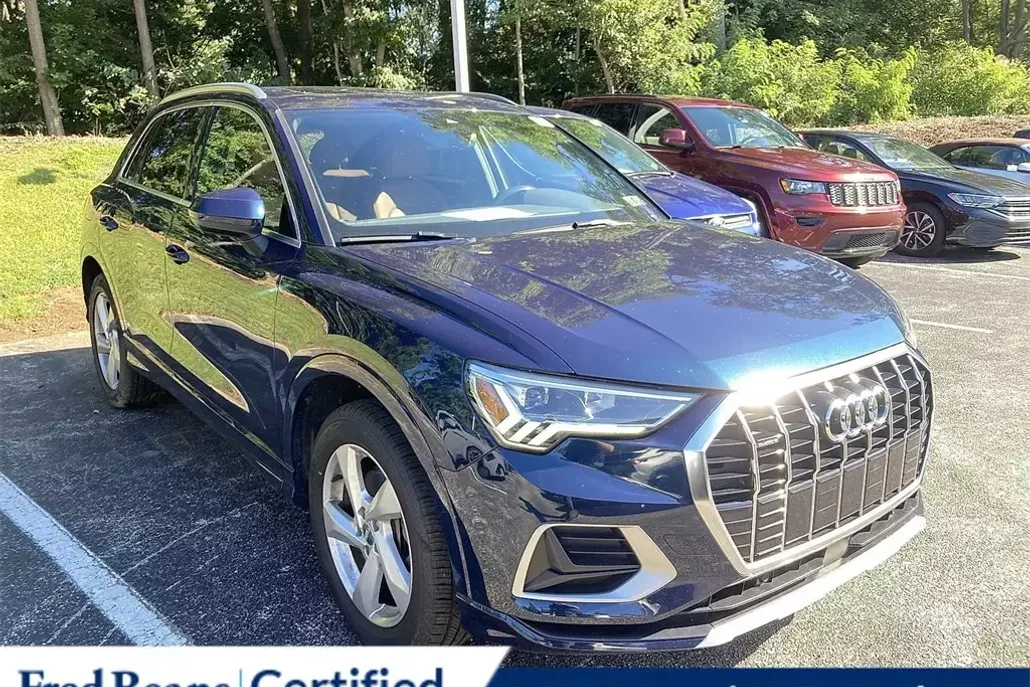 2020 Audi Q3 Premium Plus photo 1