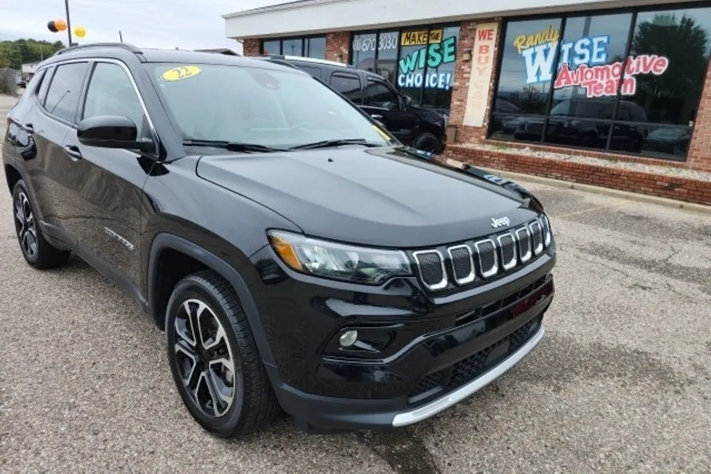 2022 Jeep Compass Limited photo 1