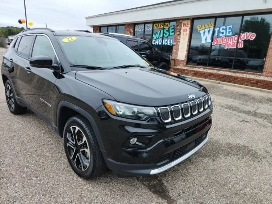 2022 Jeep Compass Limited photo 1