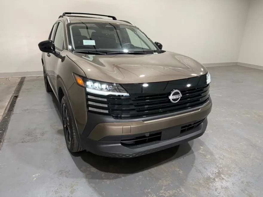 2026 Nissan Kicks SV photo 1