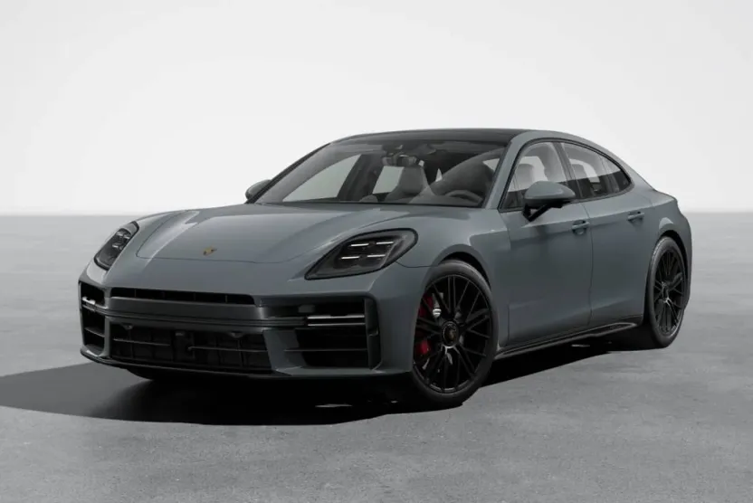 2026 Porsche Panamera GTS photo 1