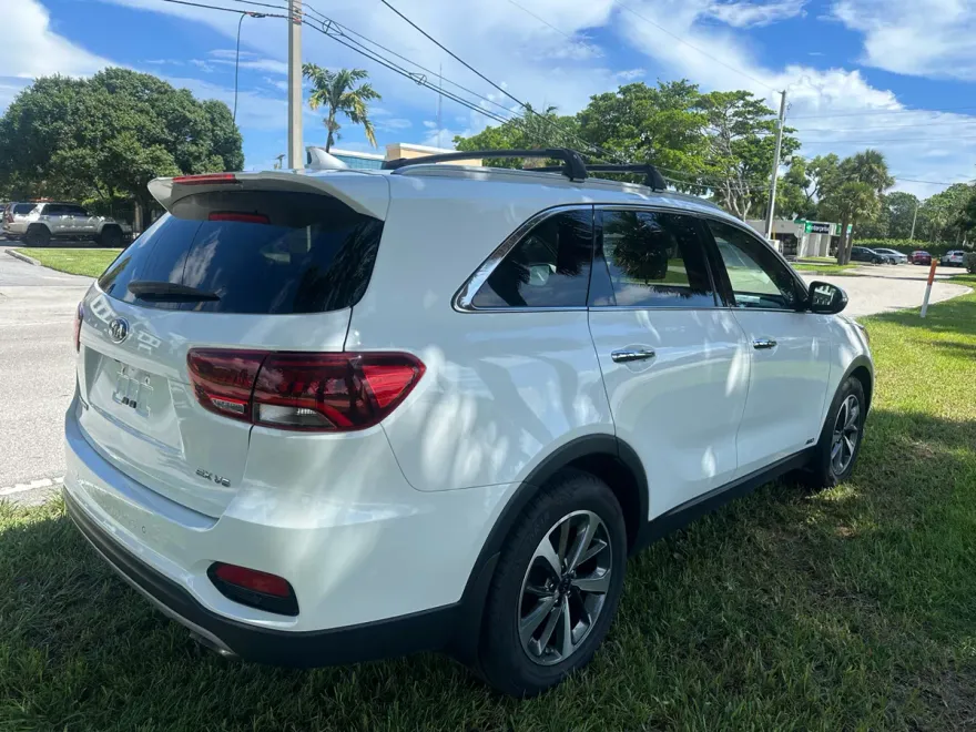 2019 Kia Sorento EX V6 photo 1