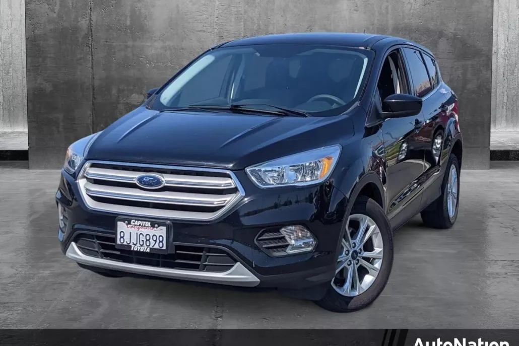 2019 Ford Escape SE photo 1