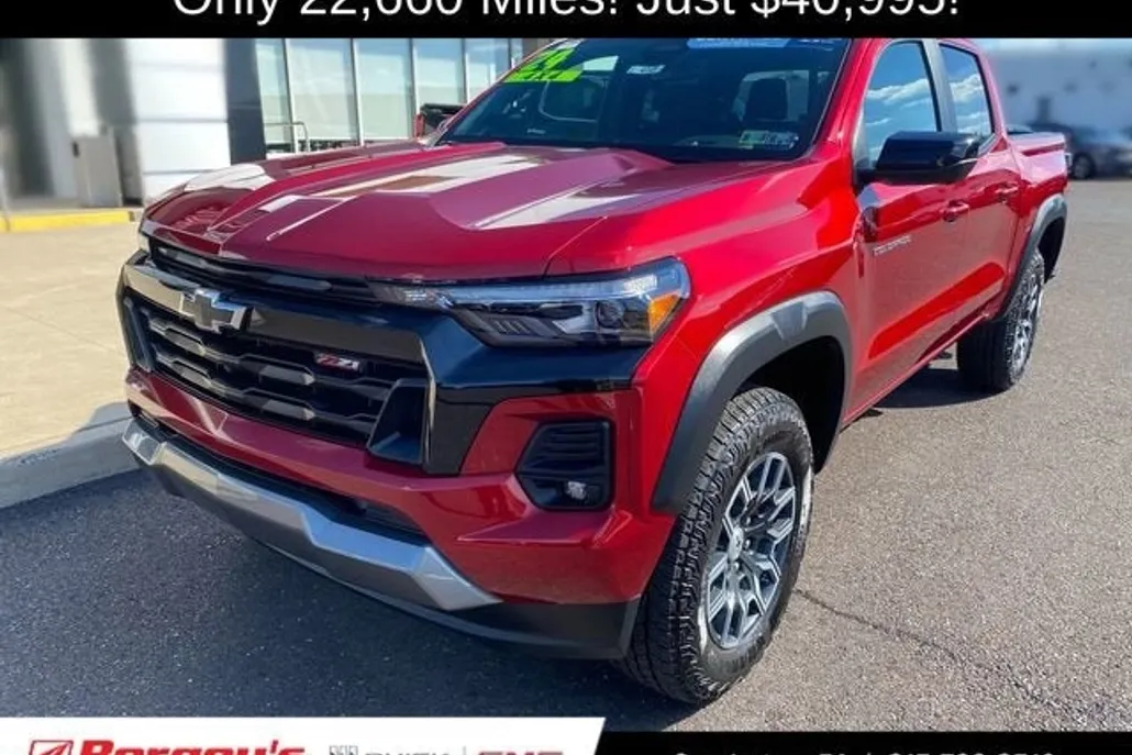 2024 Chevrolet Colorado Z71 photo 1