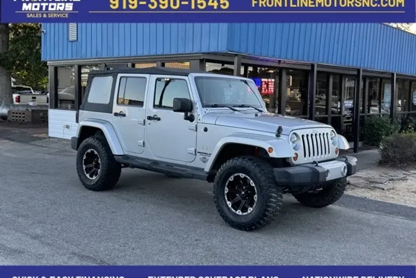 2012 Jeep Wrangler Unlimited Sahara photo 1