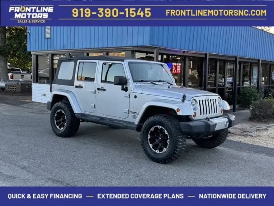 2012 Jeep Wrangler Unlimited Sahara photo 1