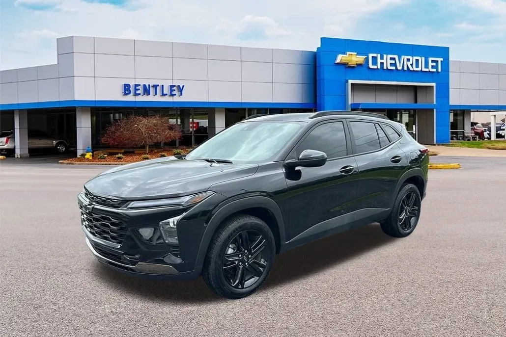 2025 Chevrolet Trax ACTIV photo 1