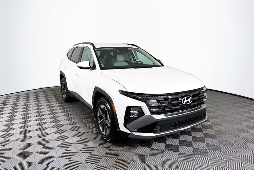 2026 Hyundai Tucson SEL photo 1