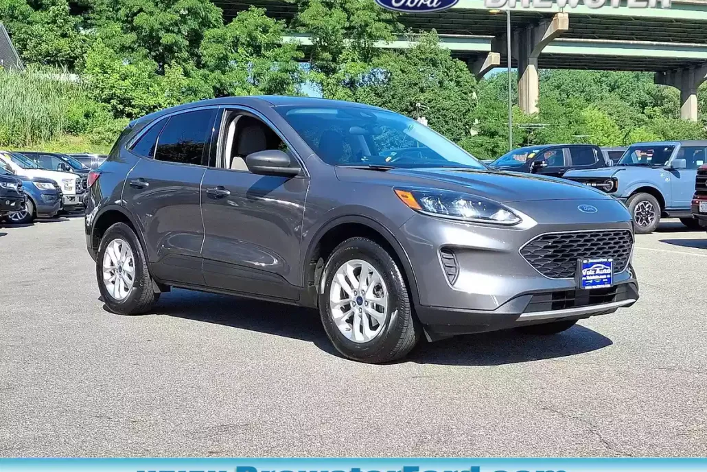 2022 Ford Escape SE photo 1