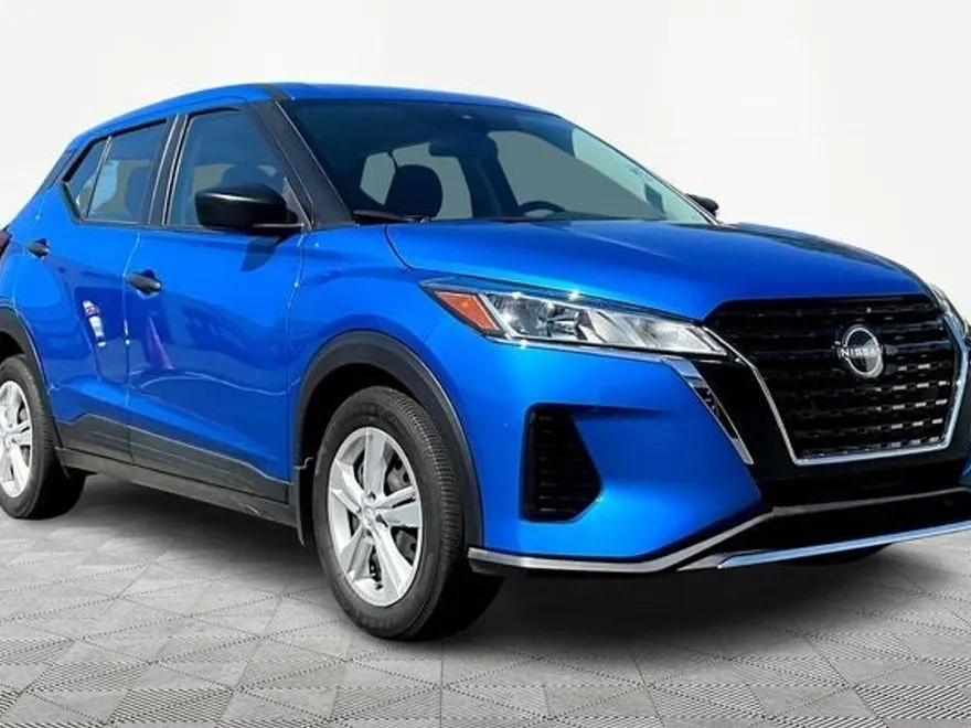 2024 Nissan Kicks S photo 1