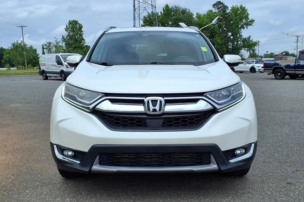 2018 Honda CR-V Touring photo 1