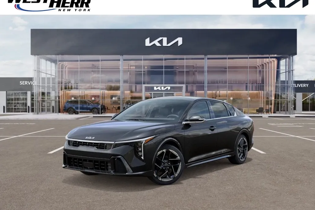 2025 Kia K4 GT-Line photo 1