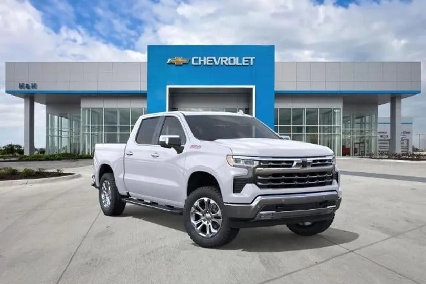 2026 Chevrolet Silverado 1500 LTZ photo 1