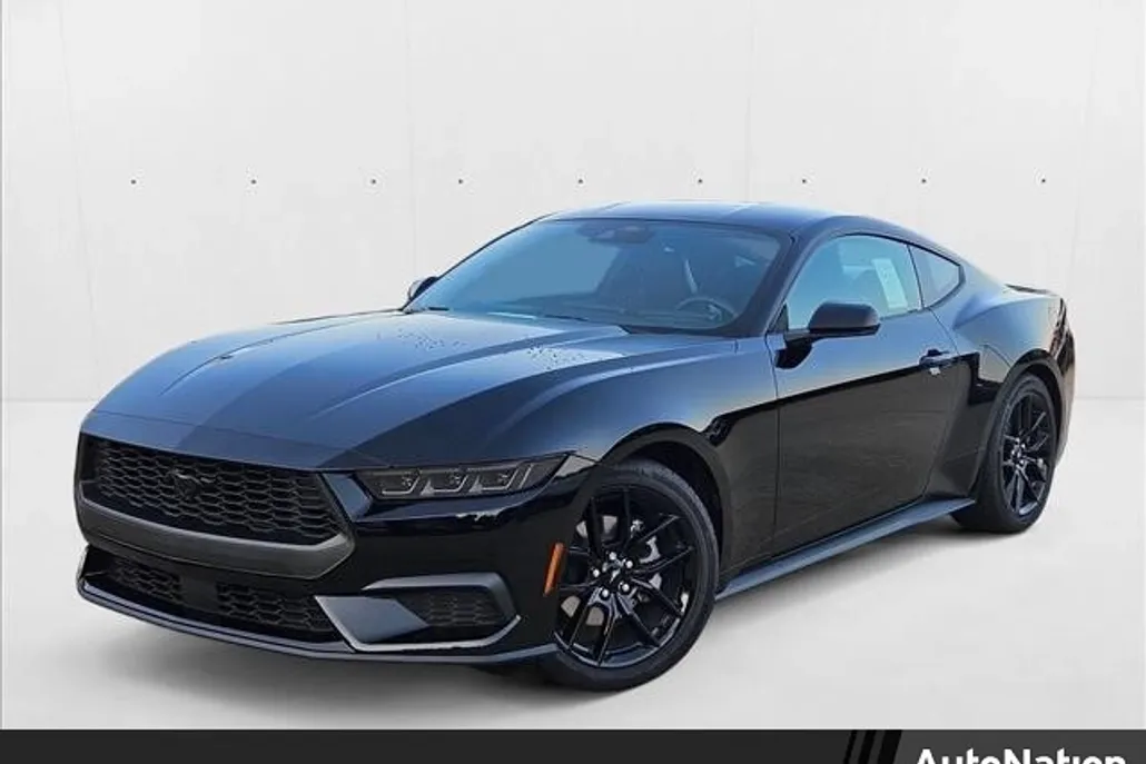 2025 Ford Mustang EcoBoost photo 1