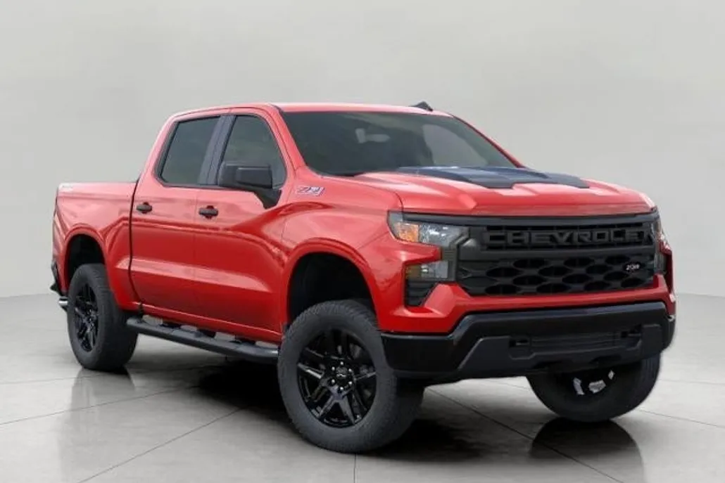 2025 Chevrolet Silverado 1500 Custom Trail Boss photo 1