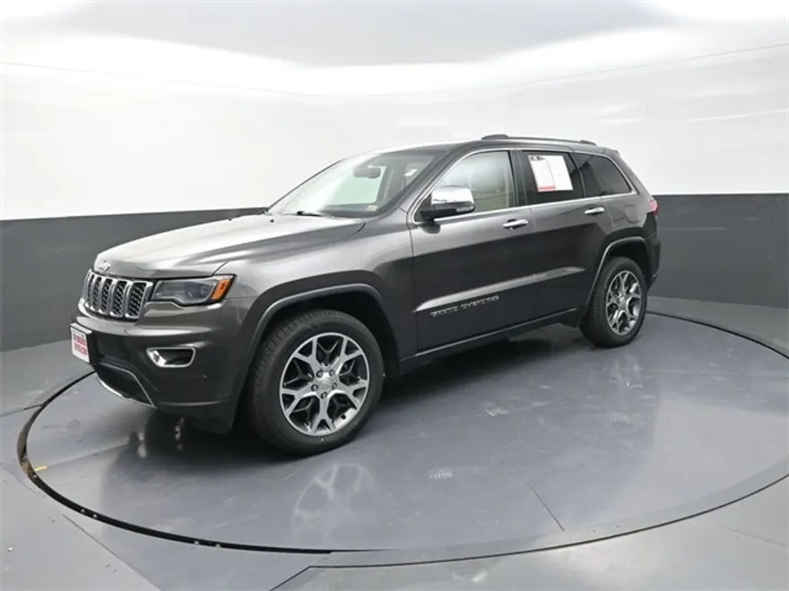 2019 Jeep Grand Cherokee Limited photo 1