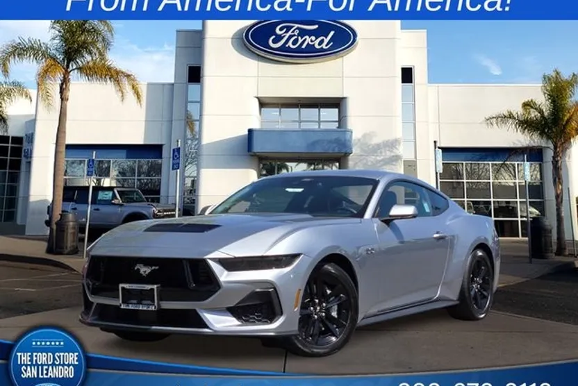 2025 Ford Mustang GT photo 1